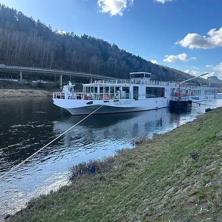 Apartment An Der Elbe *